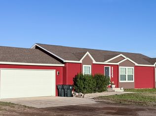 14996 Cochise St, Williston, ND 58801