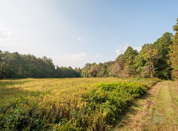 3rd image of 6123 Us Highway 158 W