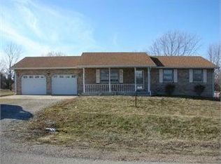 121 Parkway Rd, Vienna, MO 65582