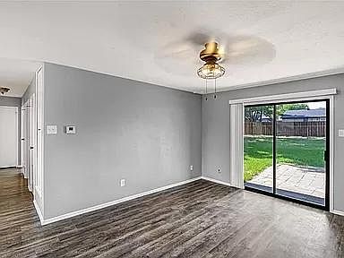 1st image of 2648 Bluebird Ln