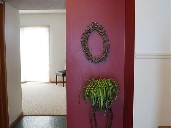 4th image of 2319 Park Place Dr