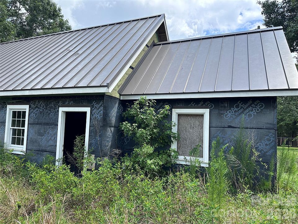 1st image of 2081 Cane Mill Rd