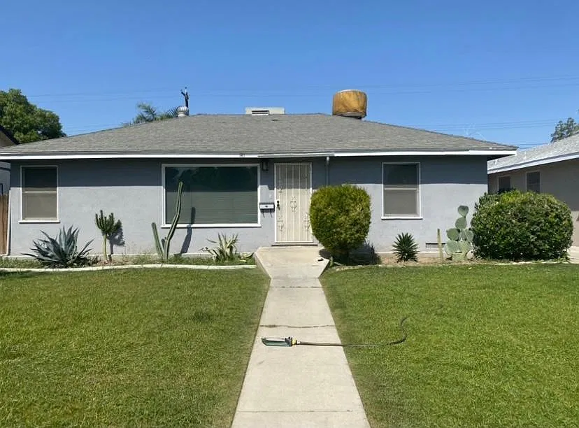 141 Cypress St — Photo 1