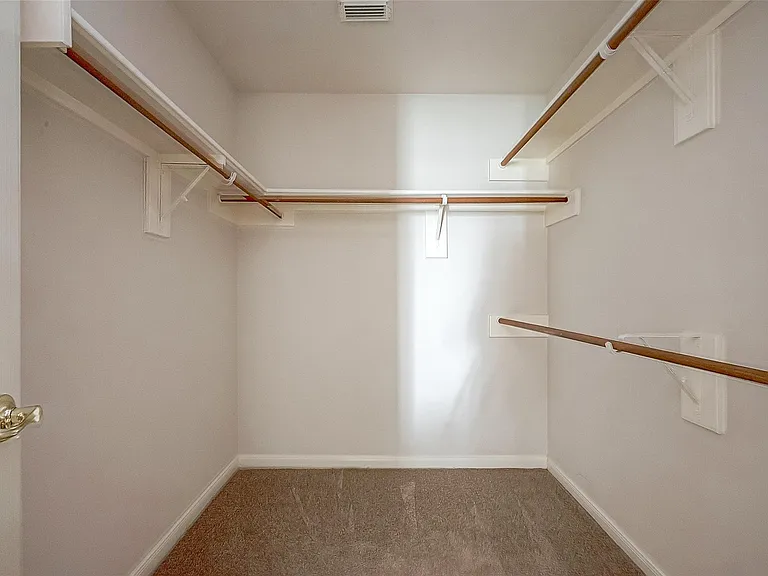 11814 Copperas Creek Dr — Photo 33