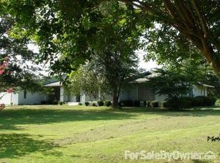 1321 Murray Dr, Chesapeake, VA 23322