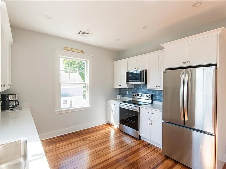 34 Harrison Ave — Photo 11