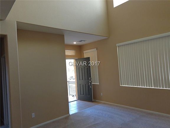3rd image of 4441 Oberlander Ave