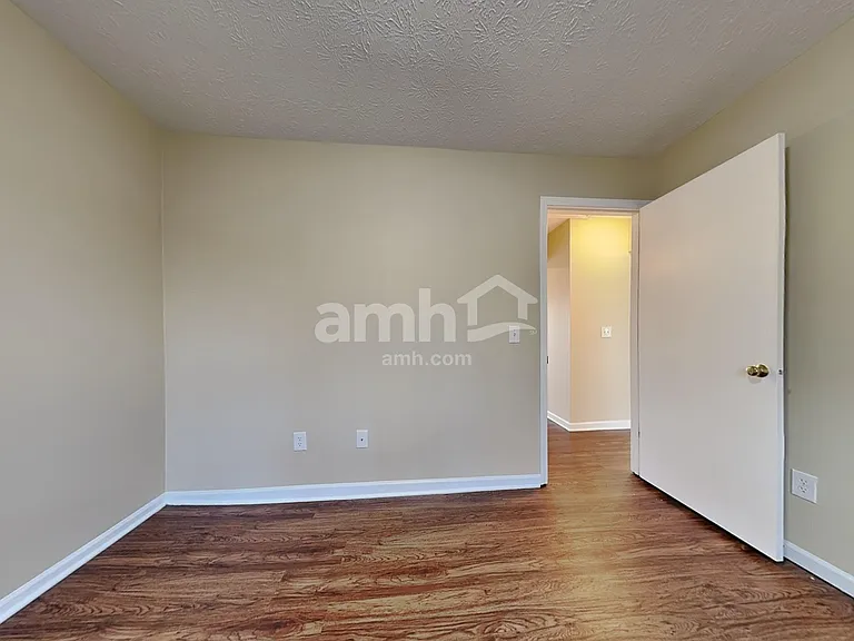 420 Randy Ln — Photo 11