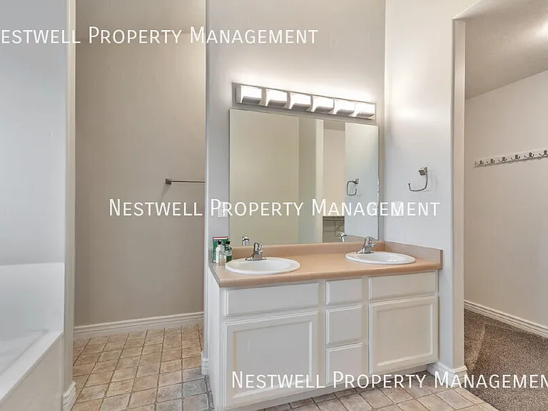 6737 S Bonham Ln — Photo 14