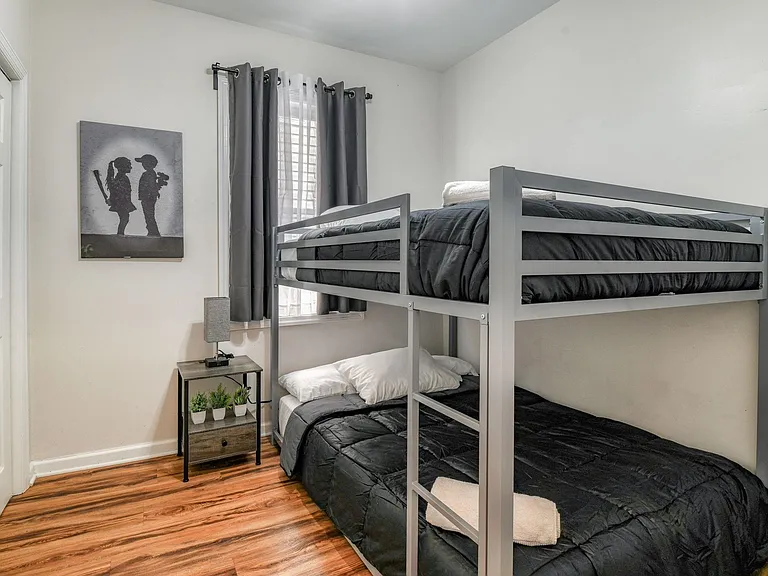 34 Gray St #2 — Photo 18