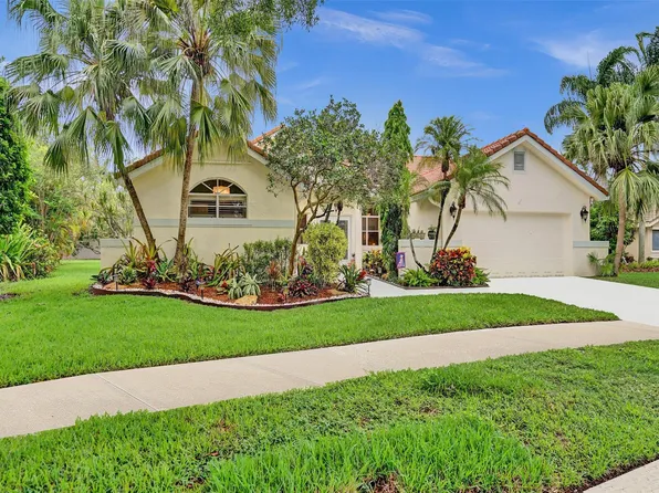 1990 Lakeshore Drive, Weston, FL 33326