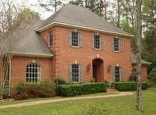 141 Lower Windrush Dr, Flowood, MS 39232