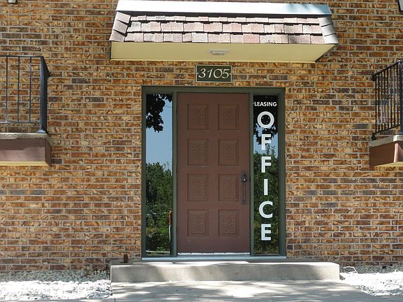 2nd image of 3103 Lundin Dr #12