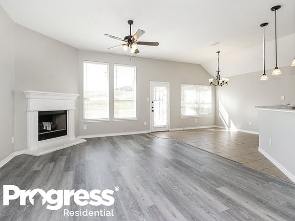 5th image of 3969 Vista Greens Dr