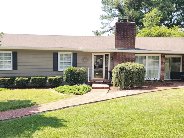 112 Carolyn Cir, Bristol, TN 37620