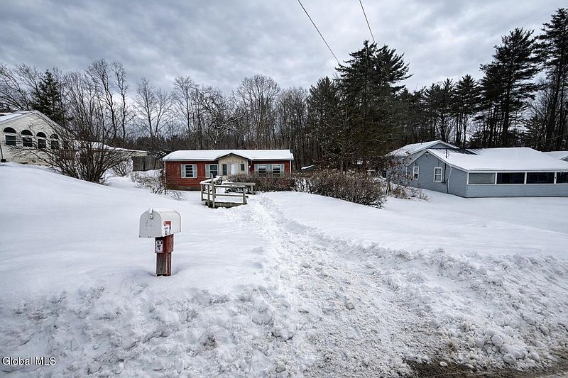 2nd image of 13 Putnam Road