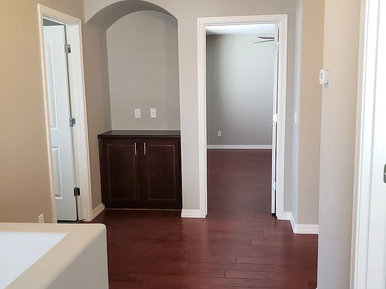 1415 S Newberry Ln — Photo 7