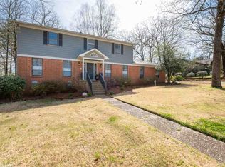 11503 Rocky Valley Dr, Little Rock, AR 72212