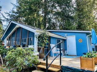 10133 Whitecap Dr NW, Olympia, WA 98502