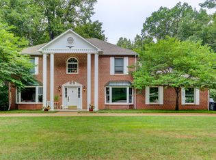 131 Bay Path Dr, Oak Ridge, TN 37830