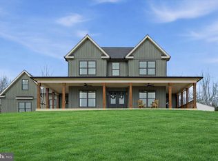 34 Liscarne Ln, Amissville, VA 20106