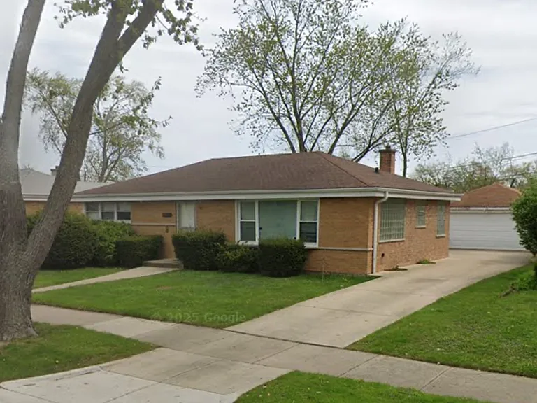 9521 Kildare Ave — Photo 1