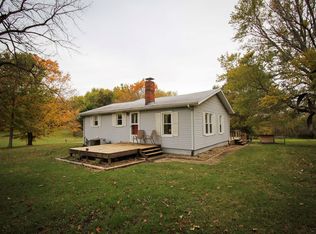 320 N Jackson St, Westfield, IL 62474