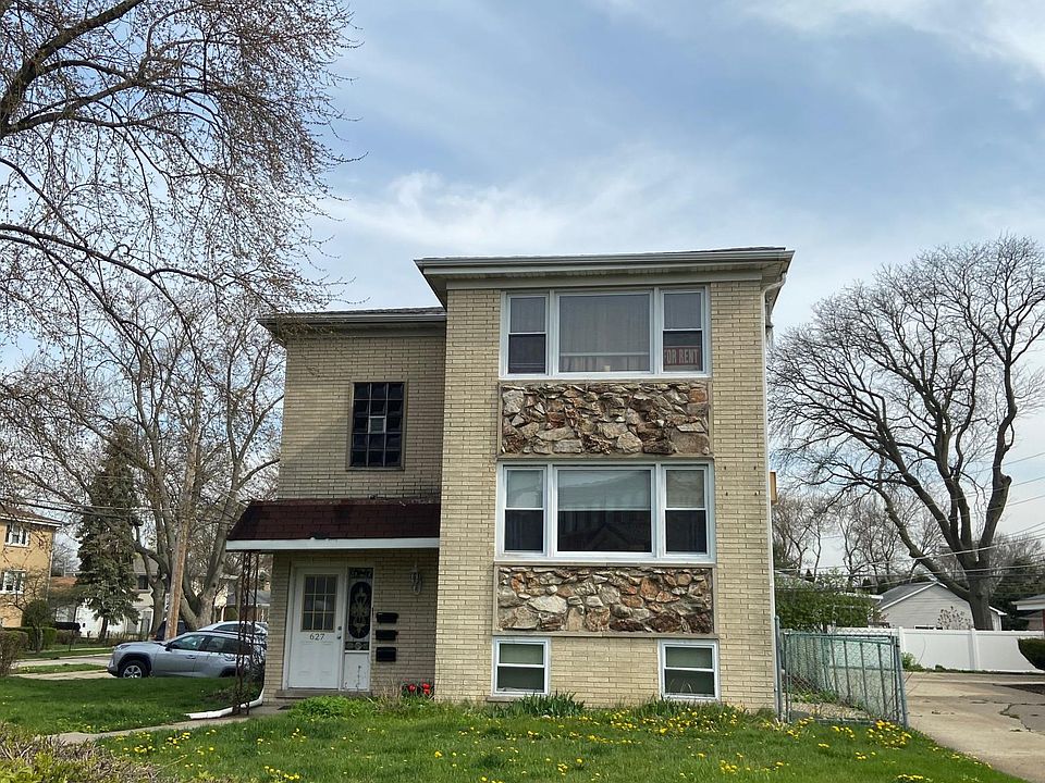 Front view of 2 flat