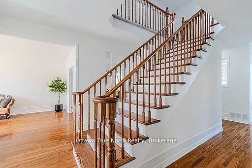 19 Black Tern Cres — Photo 4