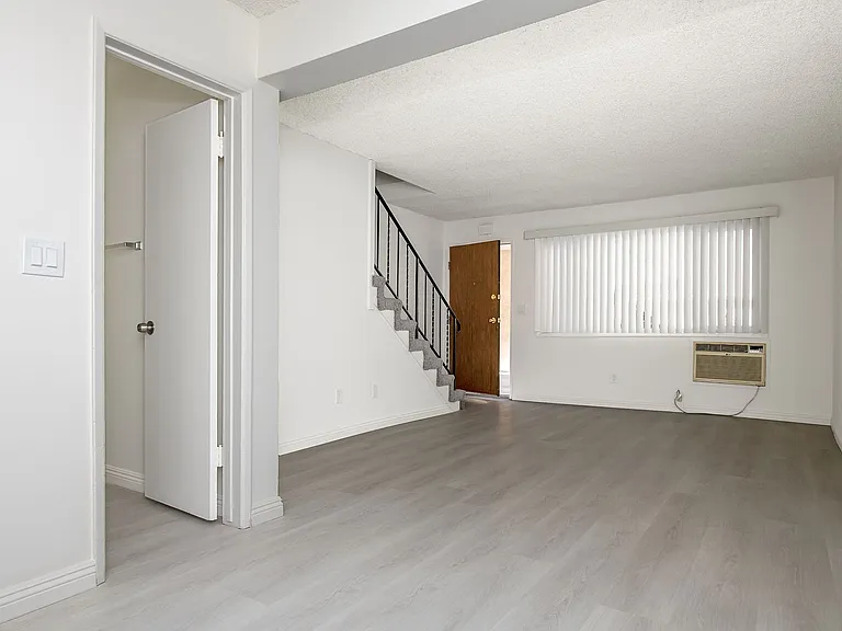 216 Palmetto Dr — Photo 21