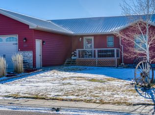 559 Hay Creek Rd E, Wright, WY 82732