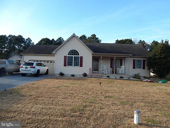 3rd image of 10486 Fox Tail Ct
