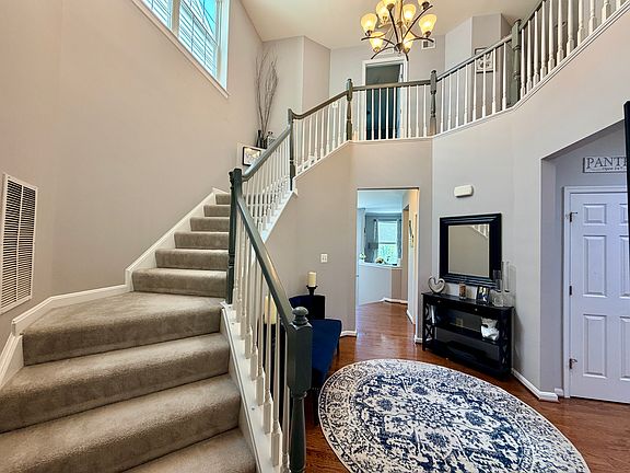 2nd image of 3413 Eagle Ridge Dr