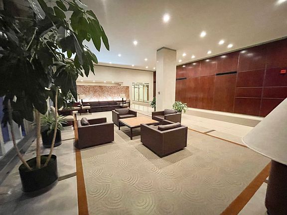 3rd image of 3550 N Lake Shore Dr APT 2323