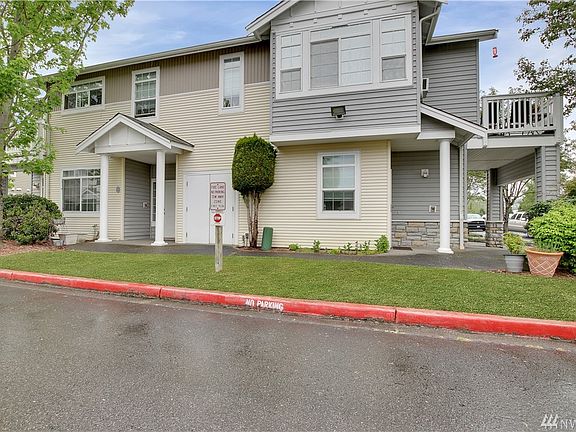 3rd image of 6832 20th St E Unit 1