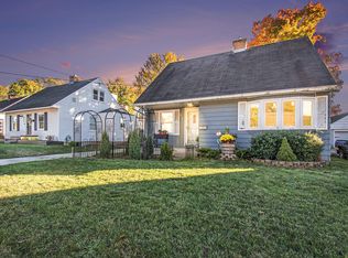 856 Colrain St SW, Wyoming, MI 49509