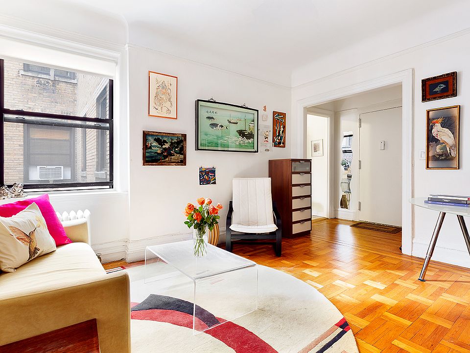 2nd image of 135 W 16th St APT 42