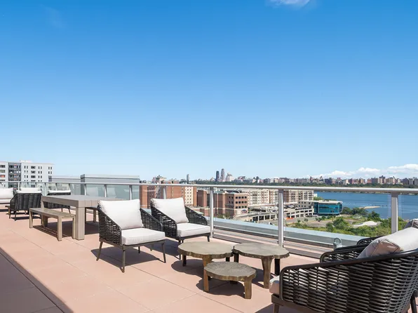 143 Old River Road image 12 of 47