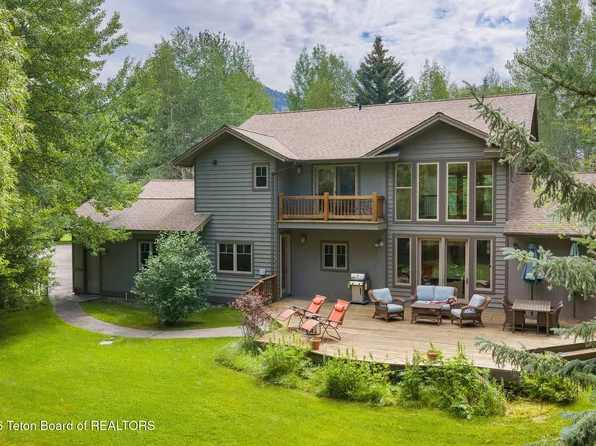 4175 S Sandy Creek Ln, Jackson, WY 83001