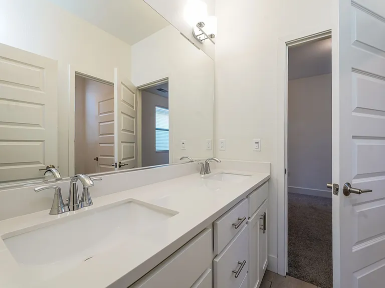 10564 Trill Way — Photo 16