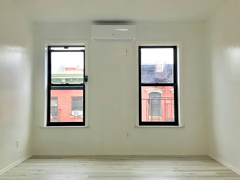87 Clinton St #17 — Photo 5