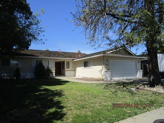 3rd image of 8113 Colonial Dr