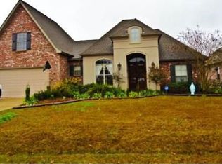308 Autumn Creek Dr, Madisonville, LA 70447