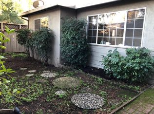 1625 Madrona Ave, Saint Helena, CA 94574