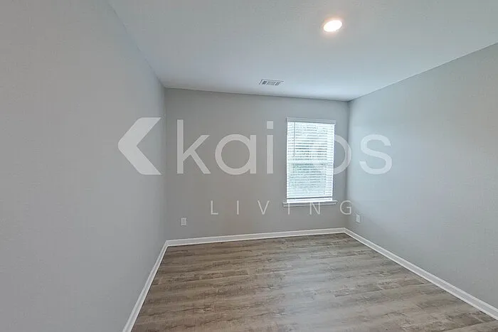 6008 Argyle Loop — Photo 25