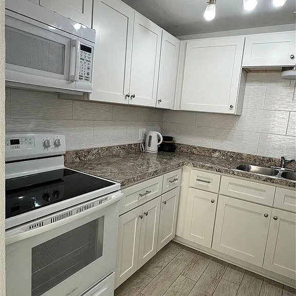 351 S McMullen Booth Rd #129 — Photo 5