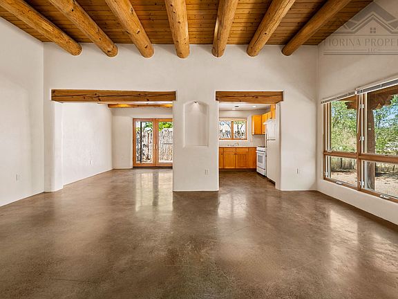 5th image of 530B Lolita St