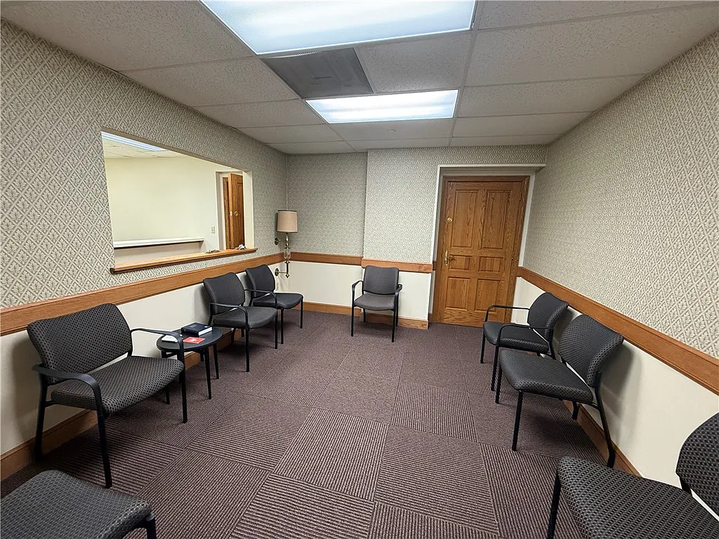 Studio, 1530 sqft, $2,550 — Photo 4