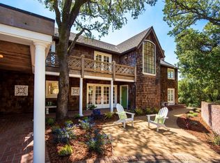 5 Woodview Ln, Novato, CA 94945