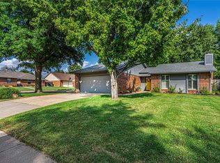 1300 S Aries Rd, Edmond, OK 73003